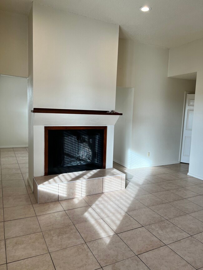 Photo - 1002 S Wyoming Ave