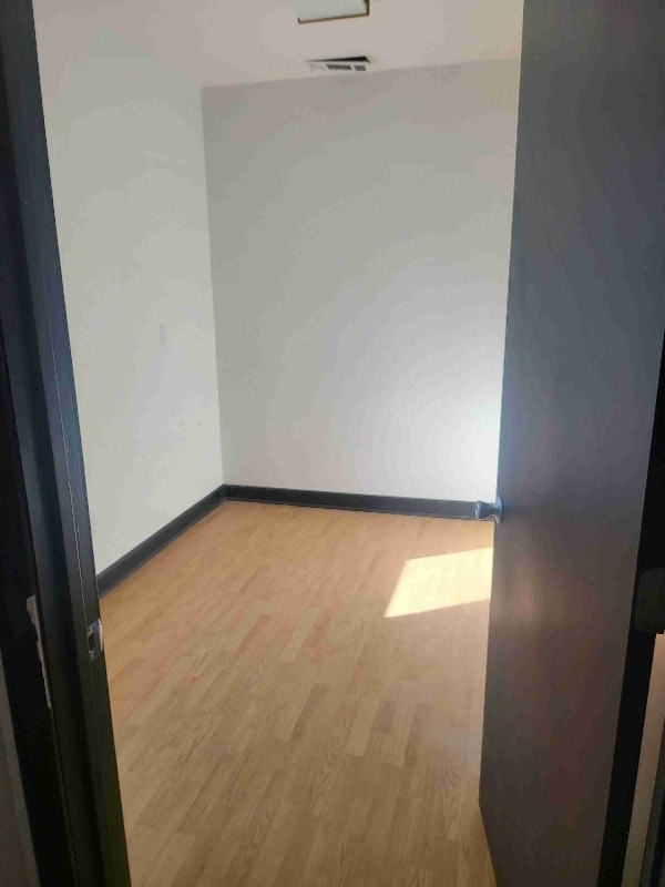 Photo - 404 State St