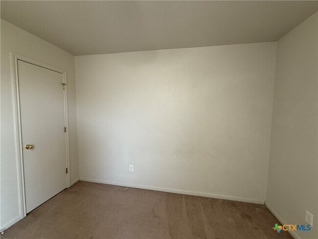 Photo - 4106 Wine Cup Rd