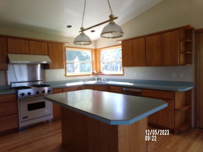 Photo - 3bd 2baHome Located in Montesano