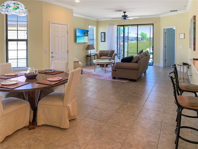 5472 Sunset Falls Dr