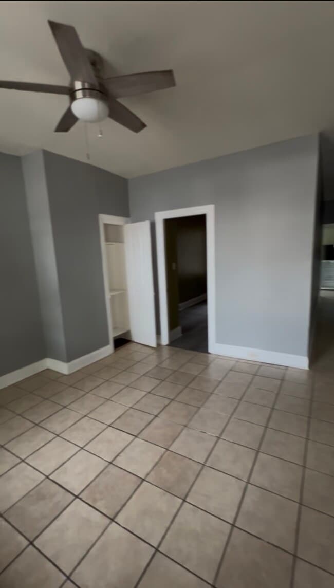 Building Photo - 1233 Derry St Unit Apt 1