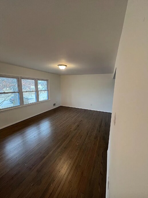 Photo - 331 Colonial Dr