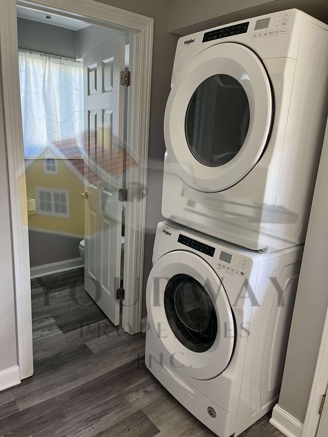 Photo - 62 Kenwick Dr