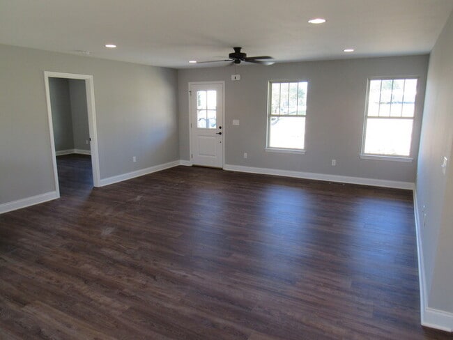 Photo - 3 Bedroom & 2 Bath Single-Family Home