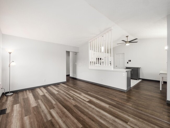 Photo - 7723 Stanlake Ct