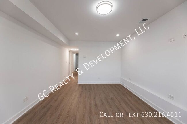 Photo - 3529 S Indiana Ave Unit G