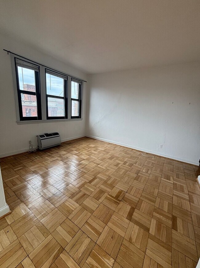 Photo - Updated Corner Unit at the Swarthmore in Foggy Bottom