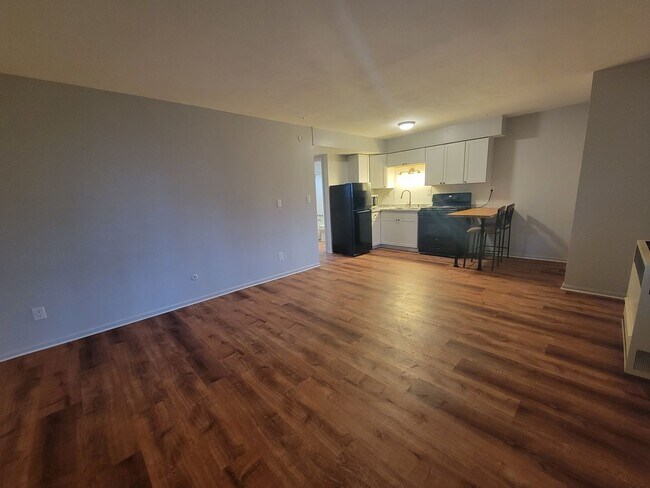 Photo - 5710 Potter St Unit 12