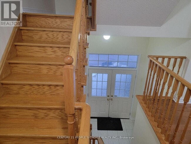 Photo - 783 Millworks Crescent