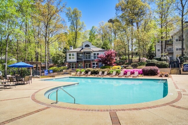Wood Pointe Apartment Homes