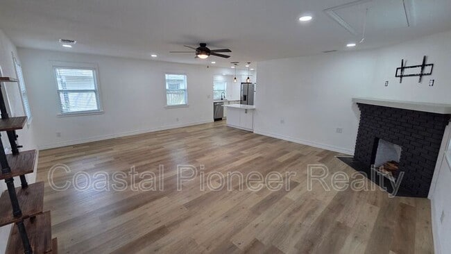 Photo - 5420 29th Ave S