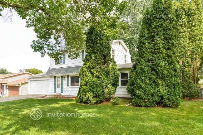 Photo - 3790 Grand Ave