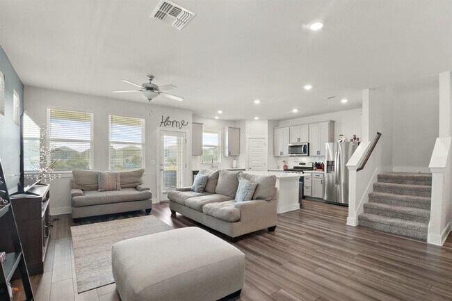 Photo - 7507 Grand Linden Wy