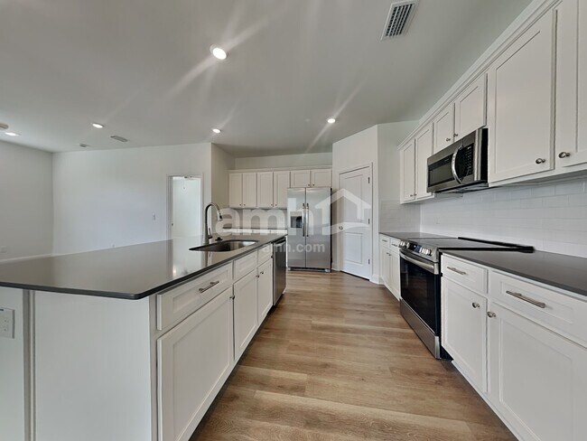 Photo - 132 Bee Tree Blvd