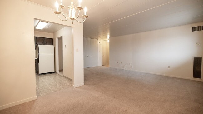Photo - Pendale Towers Apartments