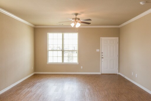 Photo - 1133 Newcastle Dr Apartamento Unidad 1133 Newcastle Drive