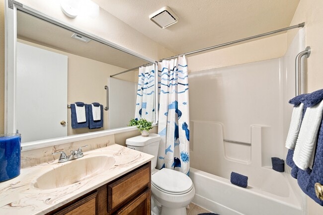 125 Lee Ave Unit A