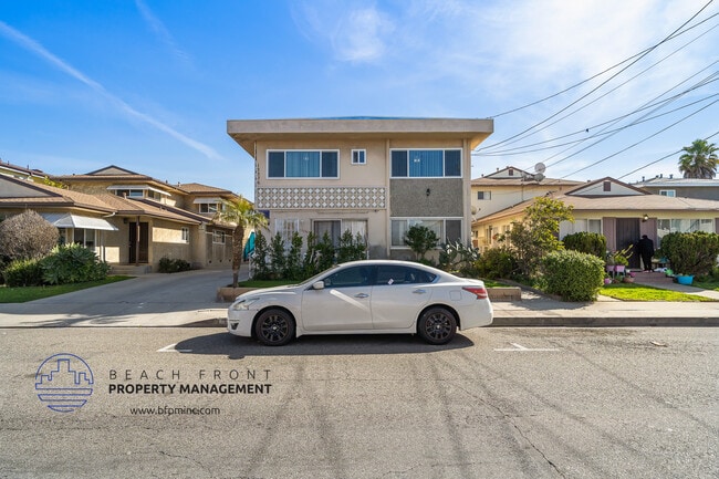 Building Photo - 12236 Manor Drive Rental