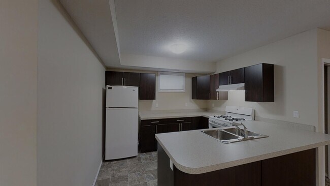 Photo - 11203B-112098 98 St