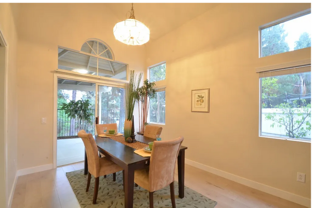 Photo - 4 Bedroom House in Penasquitos