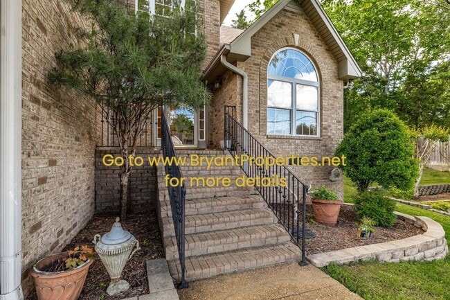 Photo - Madison/Rivergate Area - 3 Bedroom, 2.5 Baths