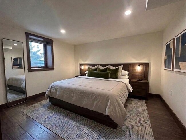 Photo - 64 Goodenough St Unit G