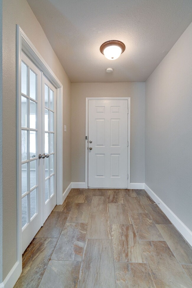 Photo - "Beautiful 3-Bedroom, 2-Bath Home with Ope...