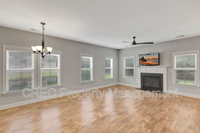 Photo - 1190 Triple Crown Ct