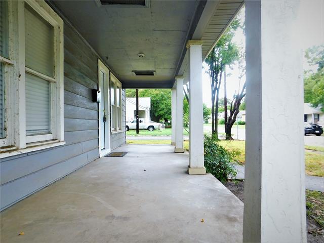 Photo - 317 Stroud St