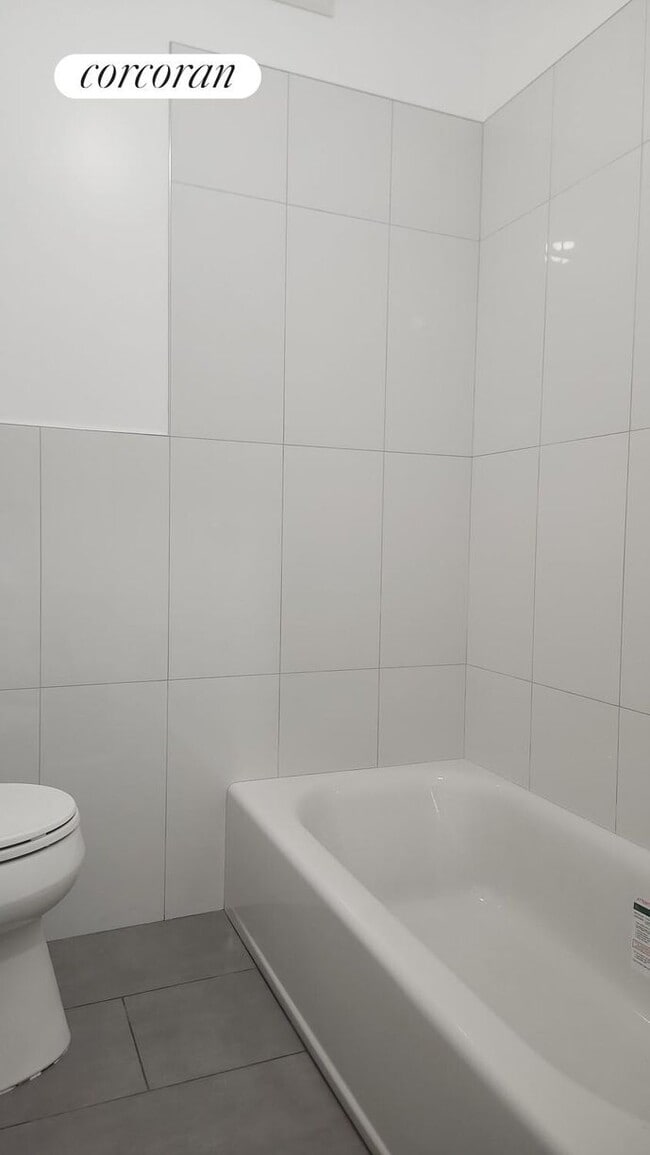 Photo - 338 A Clermont Ave