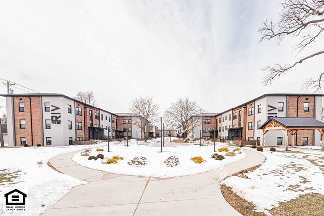 Building Photo - 1823 Griswold Dr Unit K11
