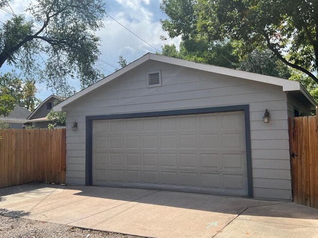 Photo - Charming 3 bedroom home in downtown Colorado Springs