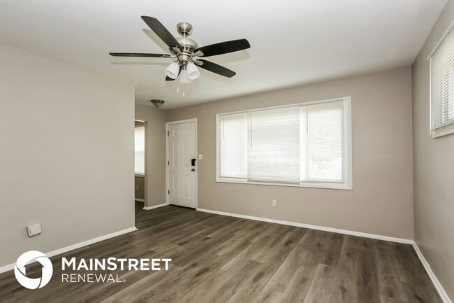 Photo - 1935 S Champion Ave