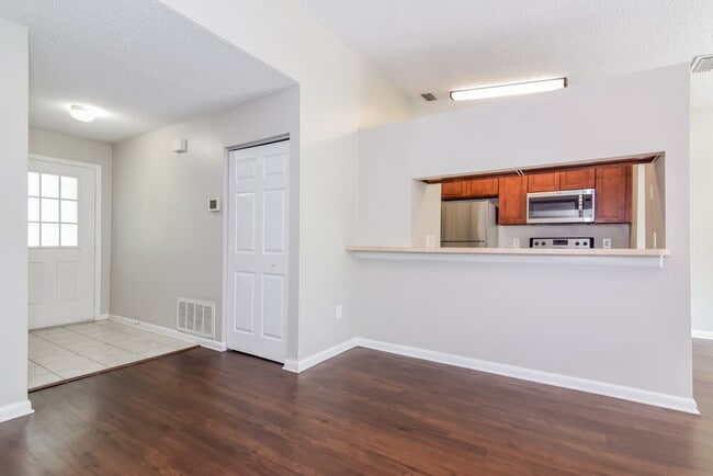 Photo - 4059 Forecast Dr