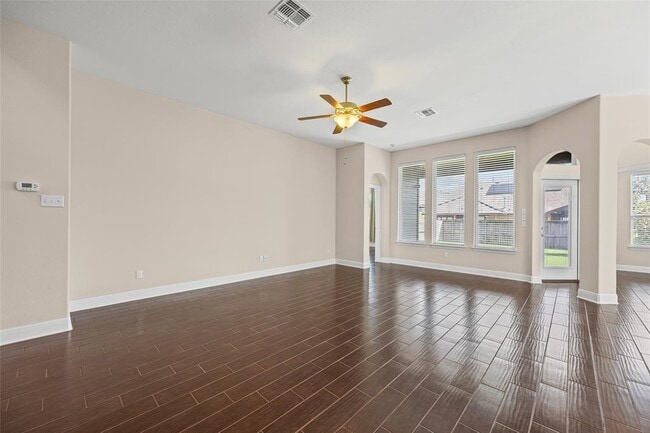 Photo - 17900 Crimson Apple Way