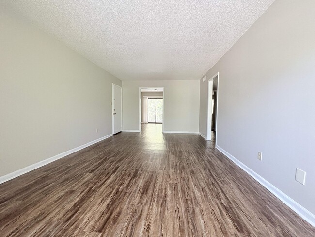 Photo - 1663 Kay Ave
