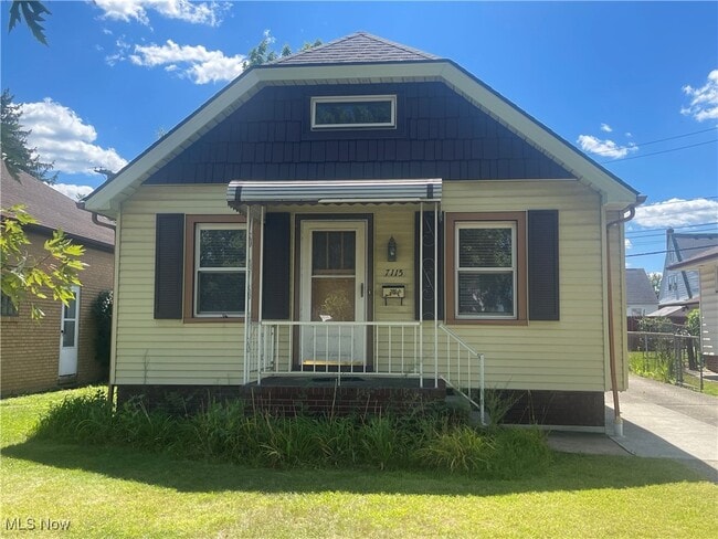Building Photo - 7115 Ridgewood Ave Rental