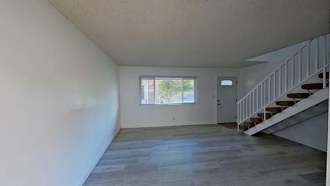 Photo - 12072 Bailey St Unidad D