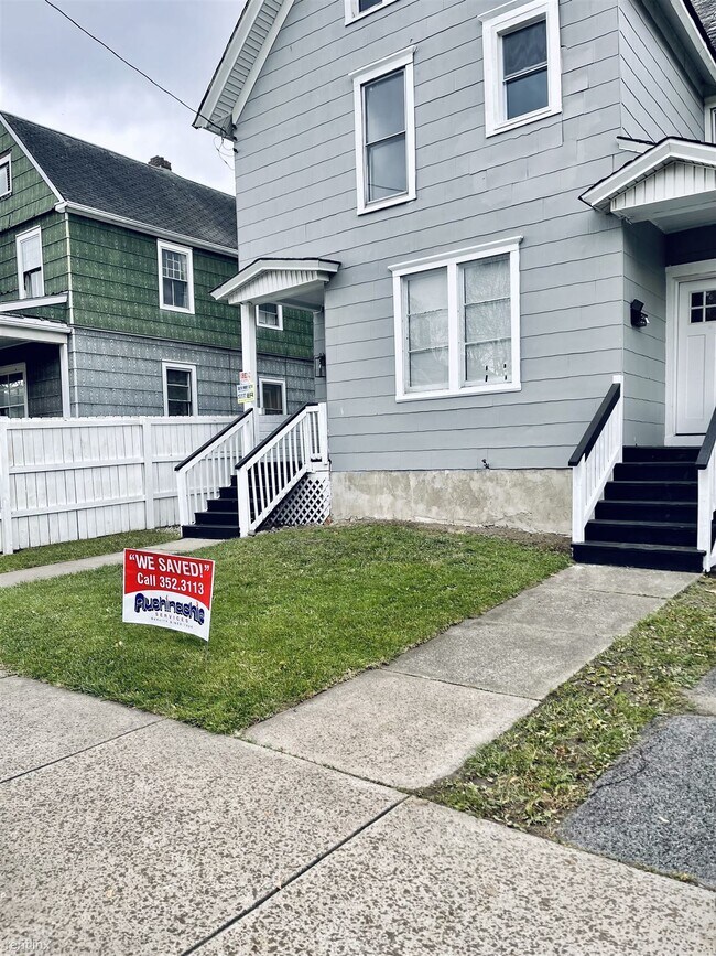3 br, 1 bath Duplex - 23 Cedar Street 1 - 3 br, 1 bath Duplex - 23 Cedar Street 1 Townhome