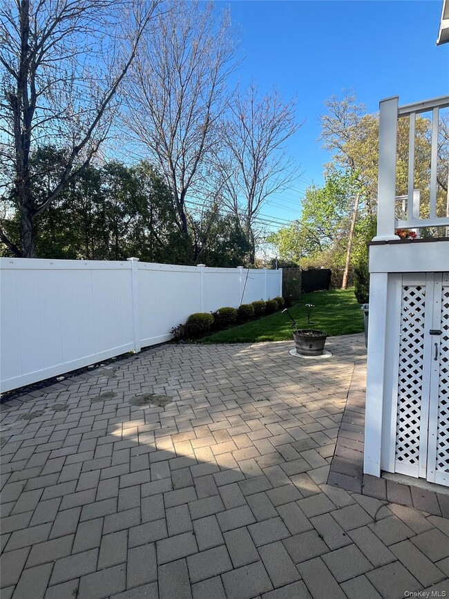 Photo - 6-8 Marion Ave