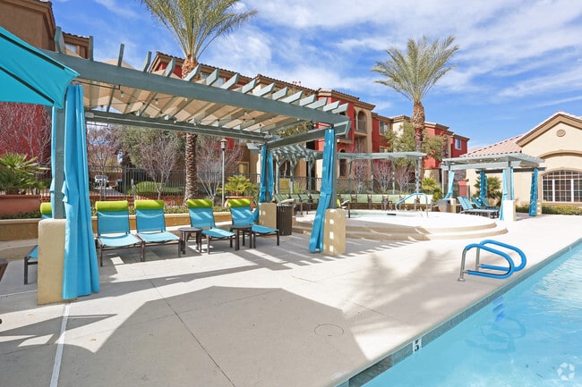 Pool Area - Montecito Pointe