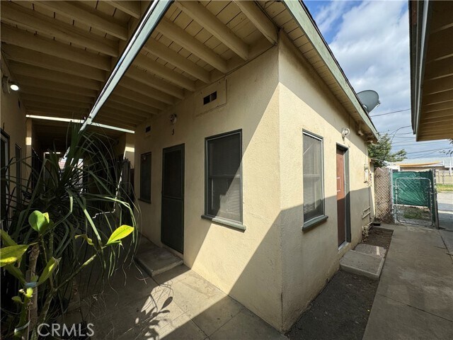 Photo - 12616 Lambert Rd Unit 3