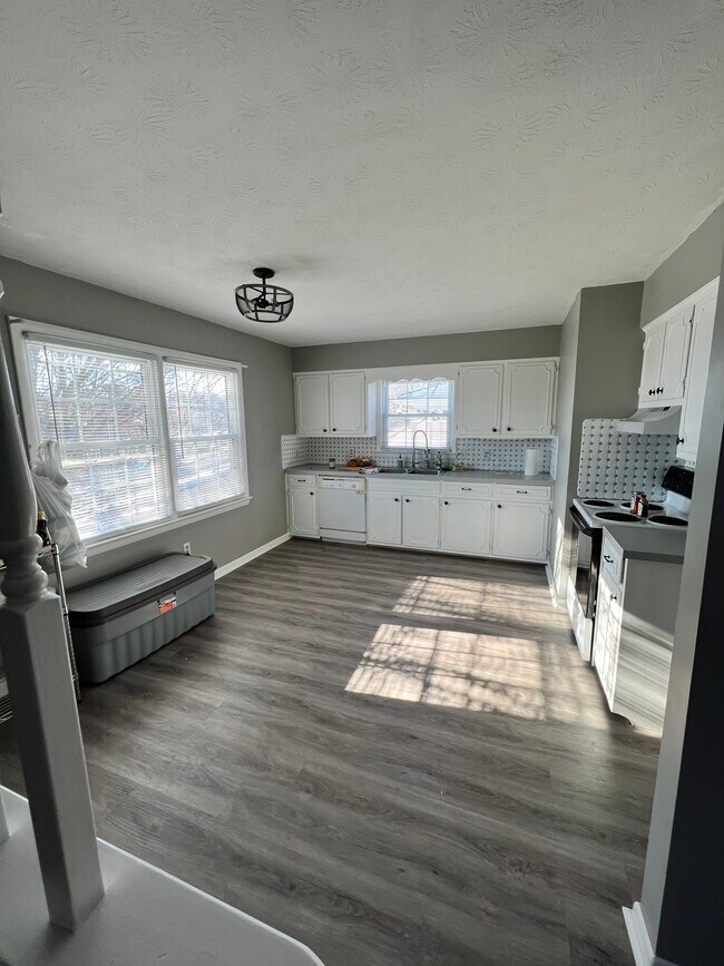 Kitchen - 710 Cole Ave Casa Unidad 1