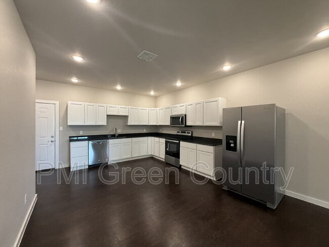 Photo - 13523 S Mingo Rd