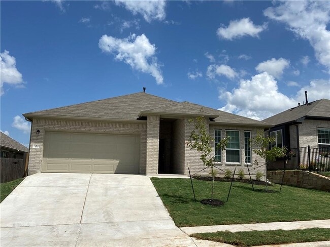 Photo - 481 Leadtree Loop