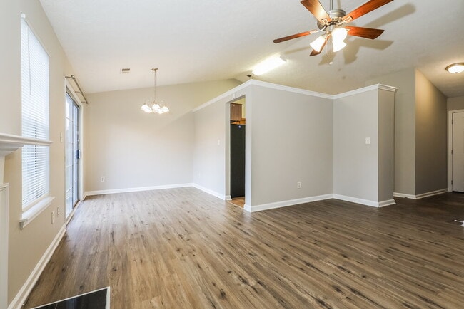 Photo - 4252 Catalpa Ct