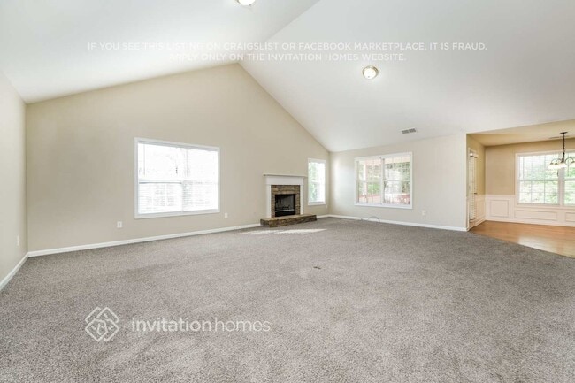 286 Rockingham Dr