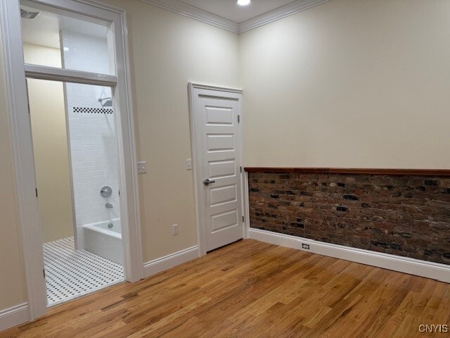 Photo - 141 S Peterboro St