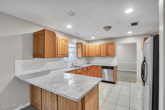 3917 Tara Hall Dr